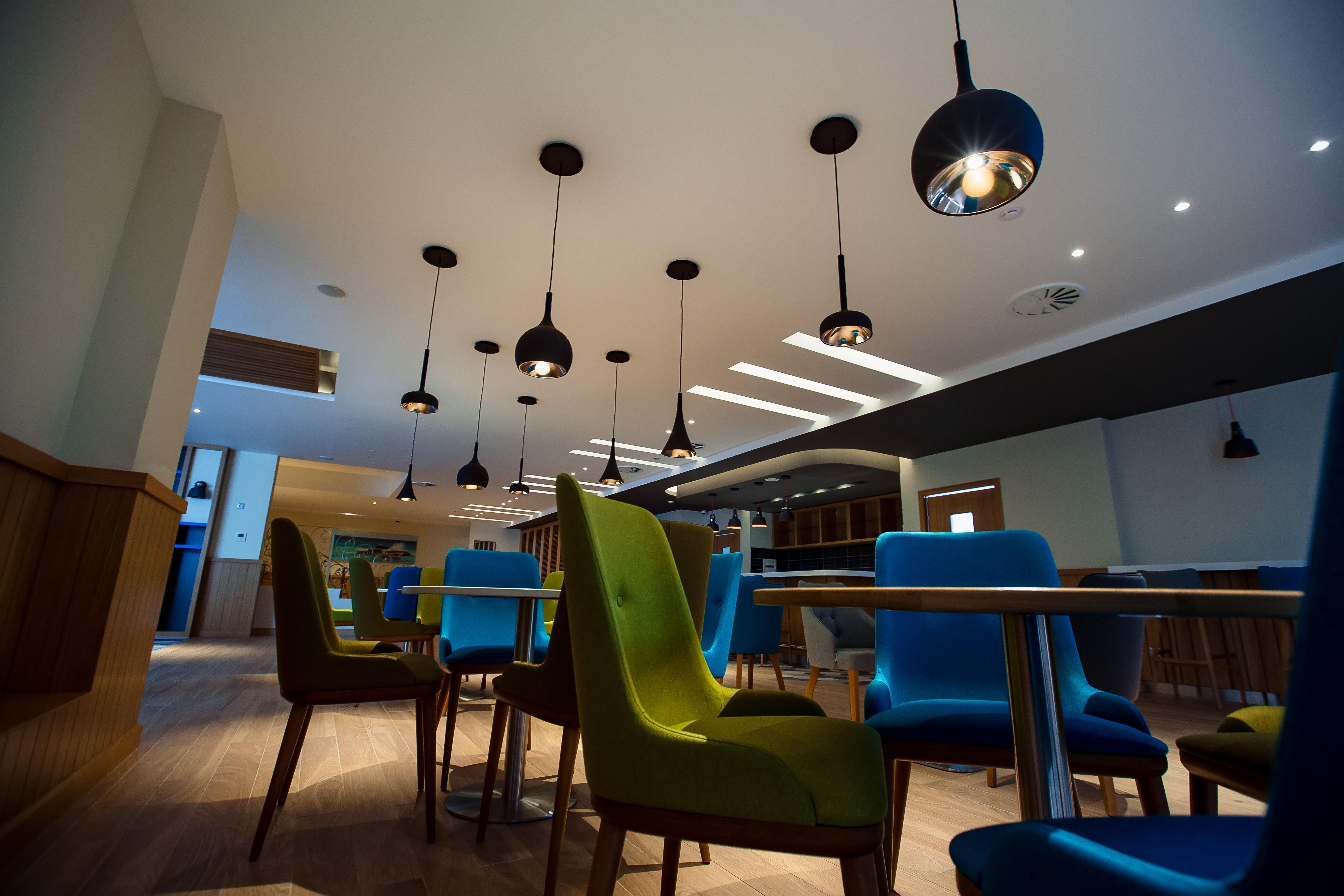Holiday Inn - Aktau - Seaside, an IHG Hotel Bagian luar foto